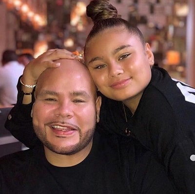 Ein Bild von Fat Joe und seinem jüngsten Kind, Tochter Azariah.