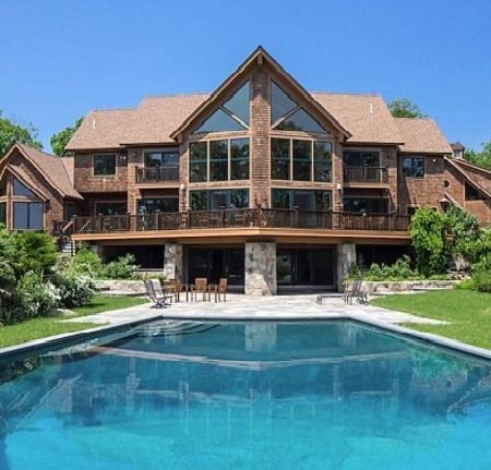 House of Damon Dash worth $9 million that he used to own.