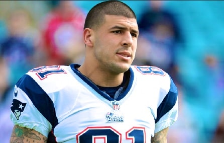 A picture of Aaron Hernandez in NFL jersey.