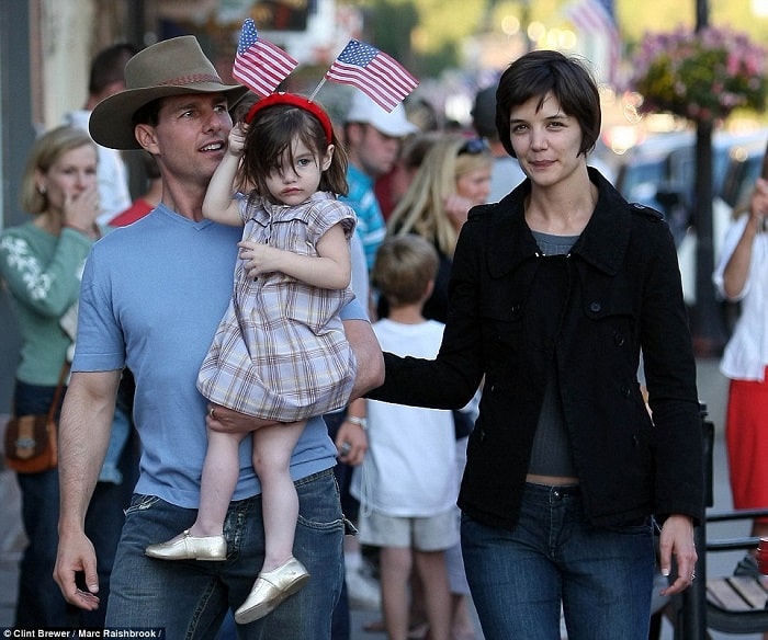 Suri's family out for a walk.