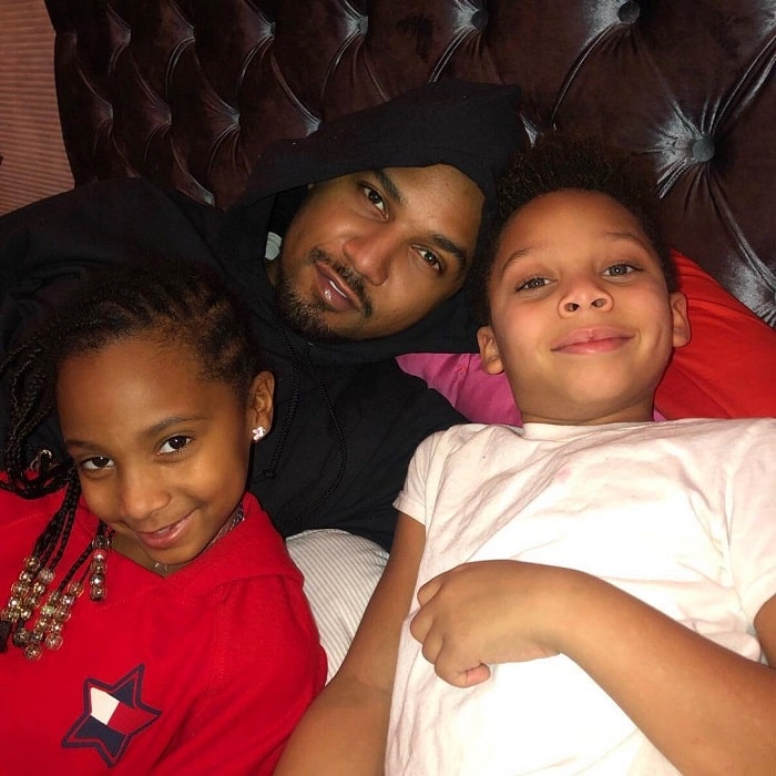 Juelz with his father and sister