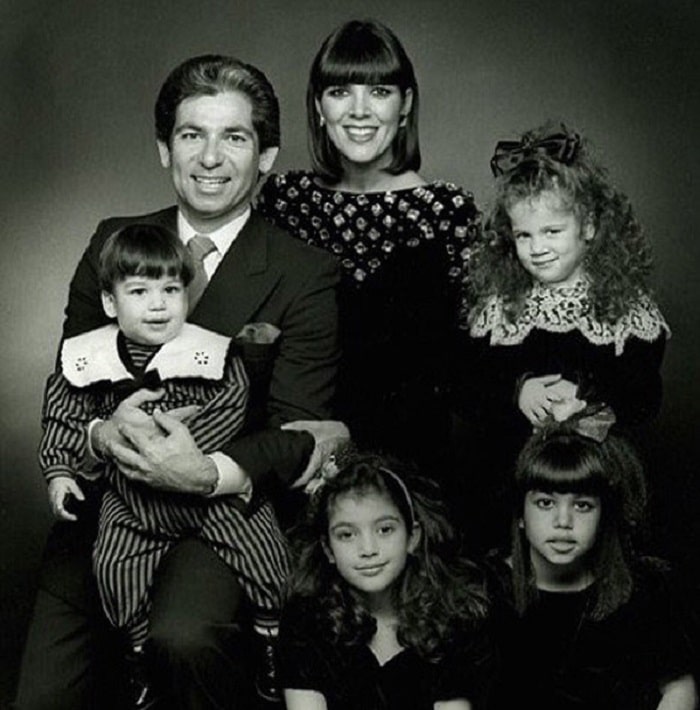 Robert with his ex-wife Kris and his kids who is a reason why Jan Ashley annulled Rob and her divorce.