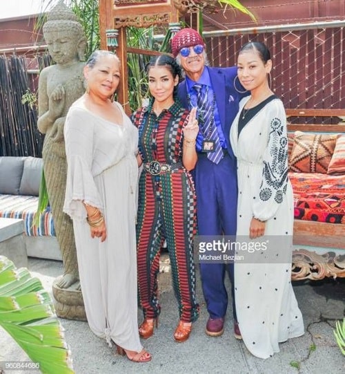 Meet Miyoko Chilombo Jhene Aiko S Sibling Sister Photos And Facts Glamour Path