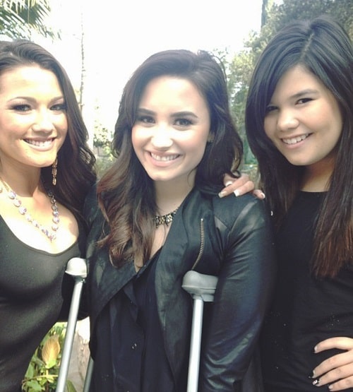 David's three talented and beautiful nieces Dallas, Demi and Madison.