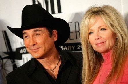 Lily Pearl Black father Clint Black with his wife Lisa Hartman Black.