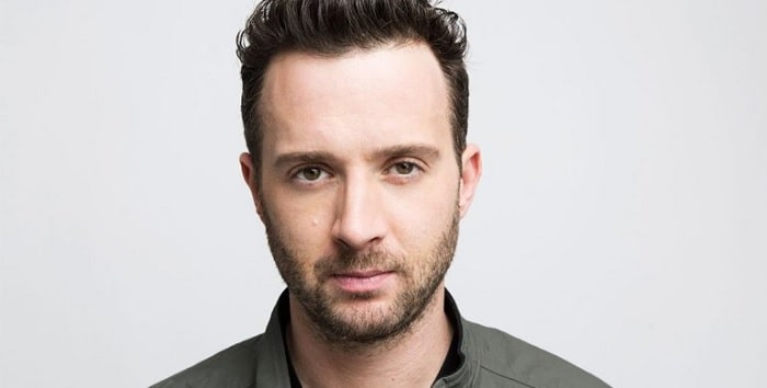 Get to Know Eddie Kaye Thomas - "Paul Finch" From American Pie