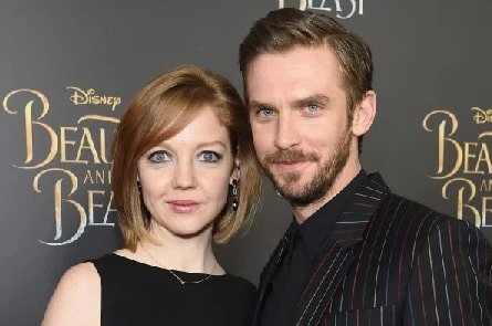 A picture of Dan Stevens and Susie Hariet who are parents of three children.
