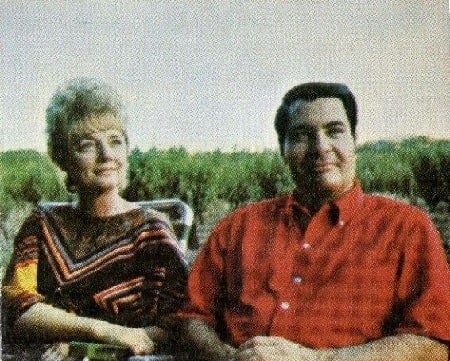A picture of Timothy Glen Jones parent's Jim Jones with his ex-wife Marceline Jones.