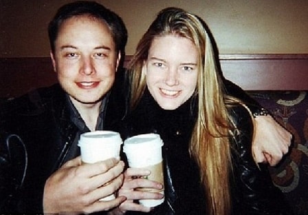 Xavier Musk parents Elon Musk and Jennifer Justine Musk during their college time. 