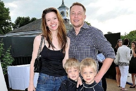 Xavier Musk with his twin brother Griffin Musk and parents Elon Musk and Jennifer Justine Wilson.