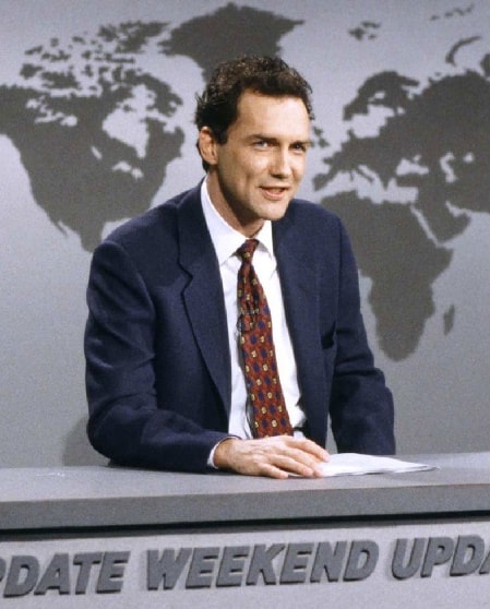 Norm MacDonald in SNL giving his Weekend Updates.