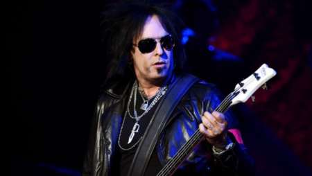 Nikki Sixx On Stage With his Thunderbird Bass