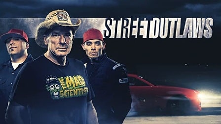 The cover picture of Street Outlaws.