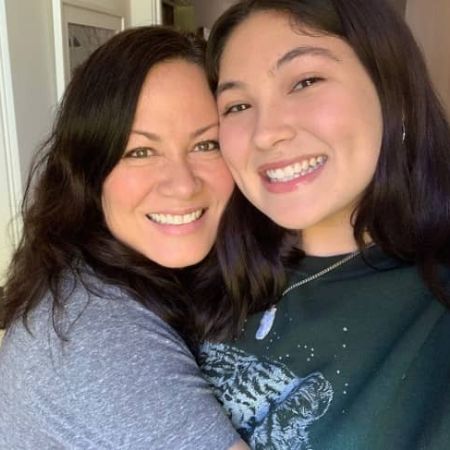 Foto di Shannon Lee  & il suo Figlia  Wren Keasler