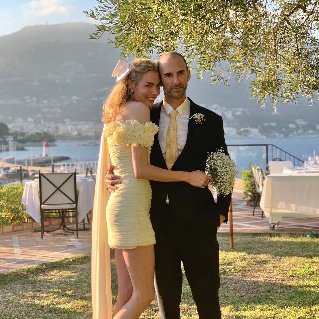Wedding Pose of Charlet Duboc and Matthew Frost