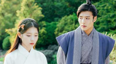 Kang Ha Neul and IU from one of the scene in Scarlet Heart Ryeo