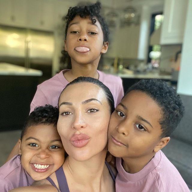 Lilit Avagyan with her three beautiful childrens