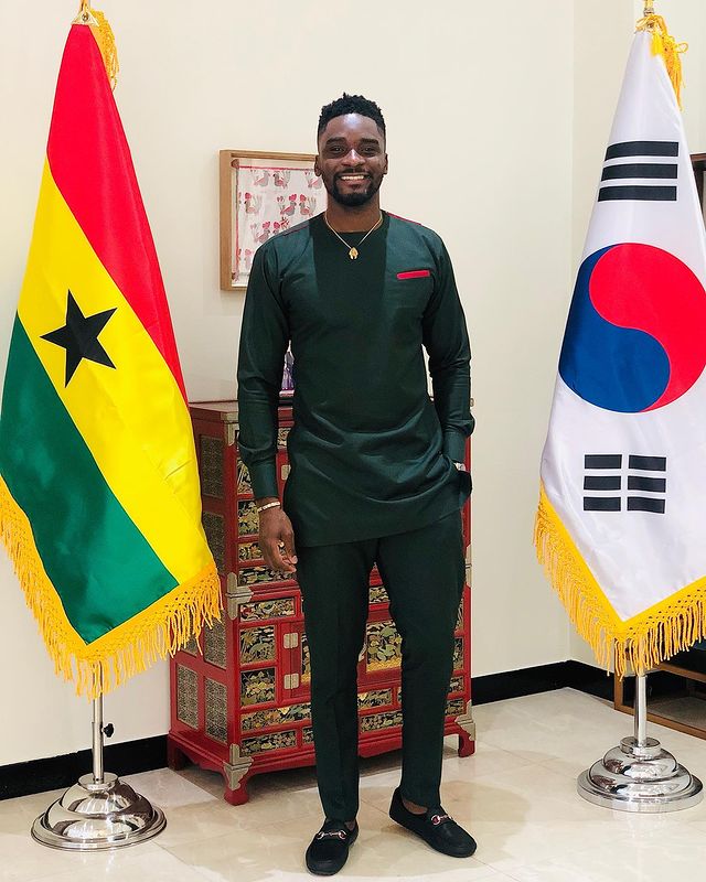 Sam Okyere in embassy of Africa in Korea