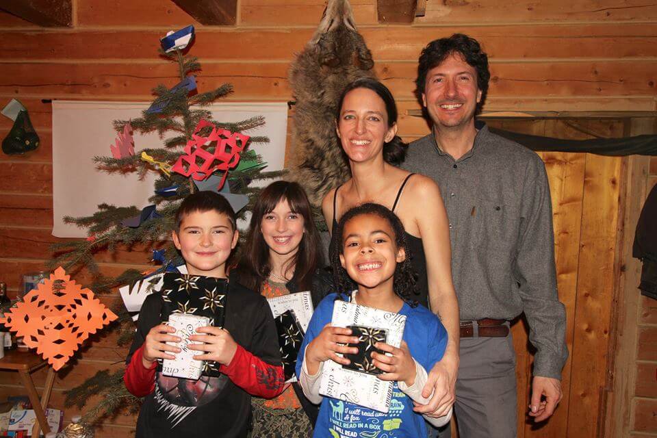 Glenn Villeneuve celebrating Christmas with his family