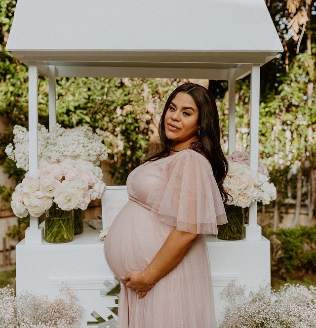 Jessica Marie Garcia did her baby shower on behalf of her family friends and husband