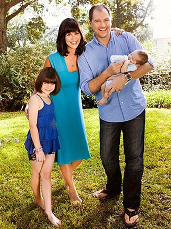 Adam Beason happy family photo with his ex-wife and children