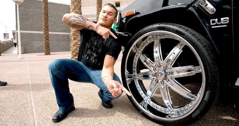 Randy Orton showing off his favorite car Hummer 2 Dub