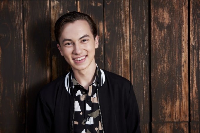 What Should You Know About Hayden Byerly? Facts About 