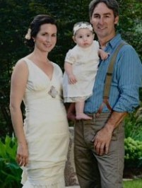 Picture of Mike Wolfe with his beautiful wife Jodi Faeth and his cute daughter Charlie posing for a family photo in garden