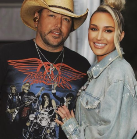 Kendyl Williams' father Jason Aldean is a prominent figure in the world of country music, with a career that has spanned several decades and produced a string of chart-topping hits.
