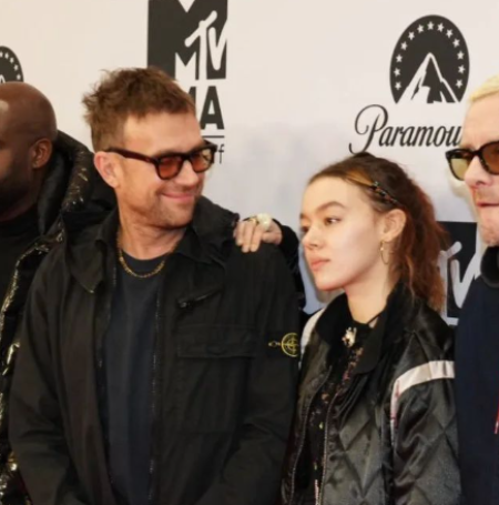 Missy Albarn's parents Damon Albarn and Suzi Winstanley were together for a really long time, 25 years to be exact. 