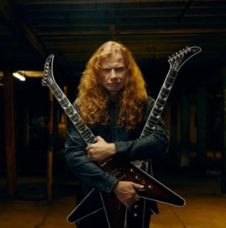 In 2019, Dave Mustaine revealed he was battling throat cancer.