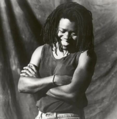 Tracy Chapman's journey to the spotlight began with her first major-stage appearance as Linda Tillery's opening act at Boston's Strand Theatre on May 3, 1985. 