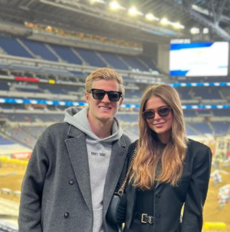 Iris Tritsaris Jondahl and Marcus Ericsson went back to their home in Denmark to enjoy Christmas 2022. 