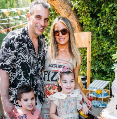 On May 12, 2017, Sebastian Maniscalco and Lana Gomez became parents for the first time. 