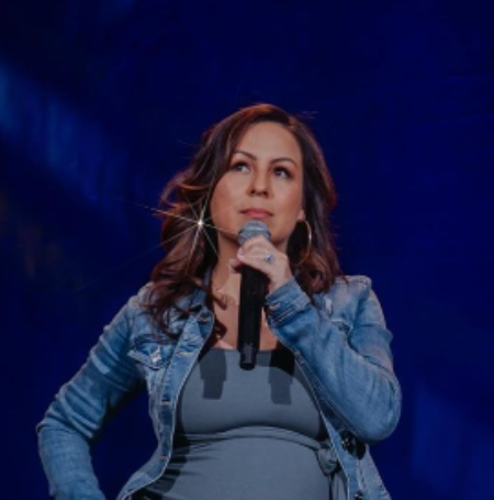 Anjelah Johnson is an American entertainer who has worked as an actress, comedian, and cheerleader for the NFL. 