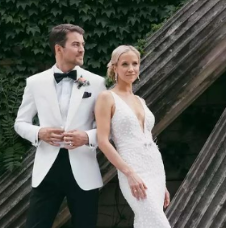 Jessy Schram, the main actress in a TV show called Chicago Med and in romantic movies on the Hallmark Channel, got married to her partner, Sterling Taylor.