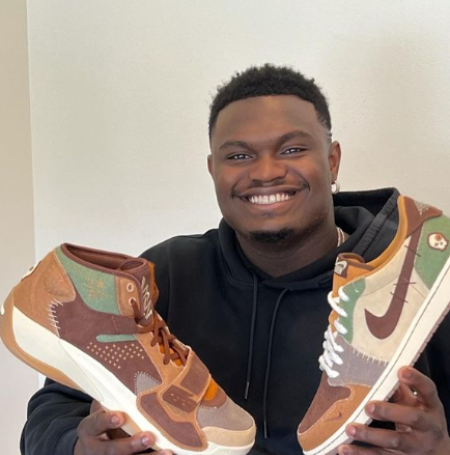 On July 23, 2019, Nike made a formal announcement about their exclusive partnership with Zion Williamson. 