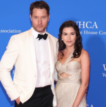 As of 2023, Justin Hartley is romantically involved with Sofia Pernas.