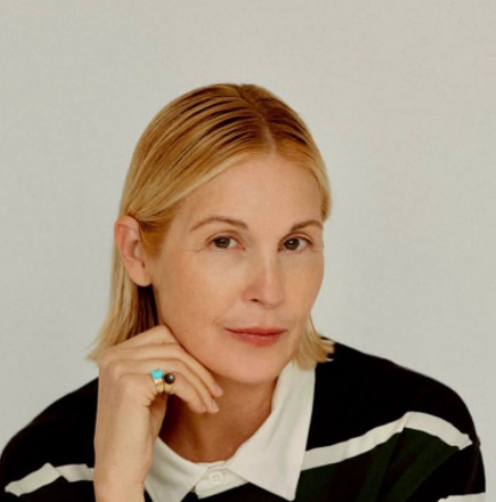 Daniel Giersch's ex-spouse Kelly Rutherford is an American actress and TV personality born on November 6, 1968, in Elizabethtown, Kentucky, USA.