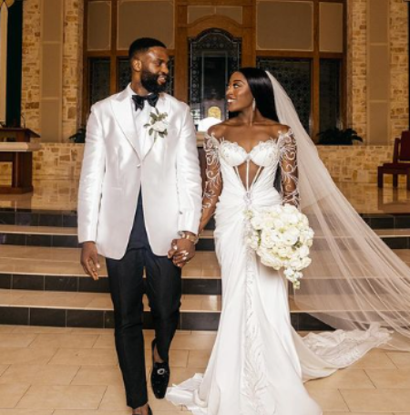  On Saturday, November 18, Chiney Ogwumike and Ethasor Raphael Akpejiori had their church wedding, following Western traditions.